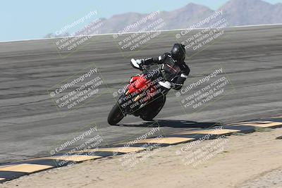 media/Oct-13-2025-Moto Forza (Mon) [[a66d839500]]/4-C Group/Session 2 (Bowl)/